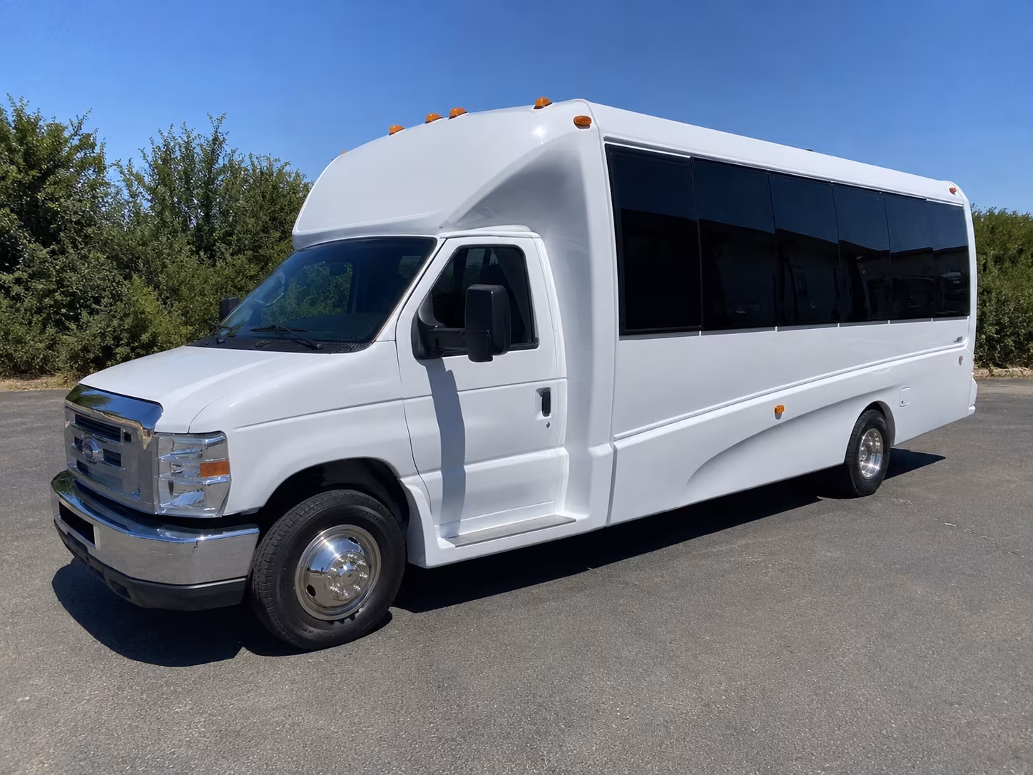 airport shuttle buses for spring training fishing charters and seasonal group travel in fort myers