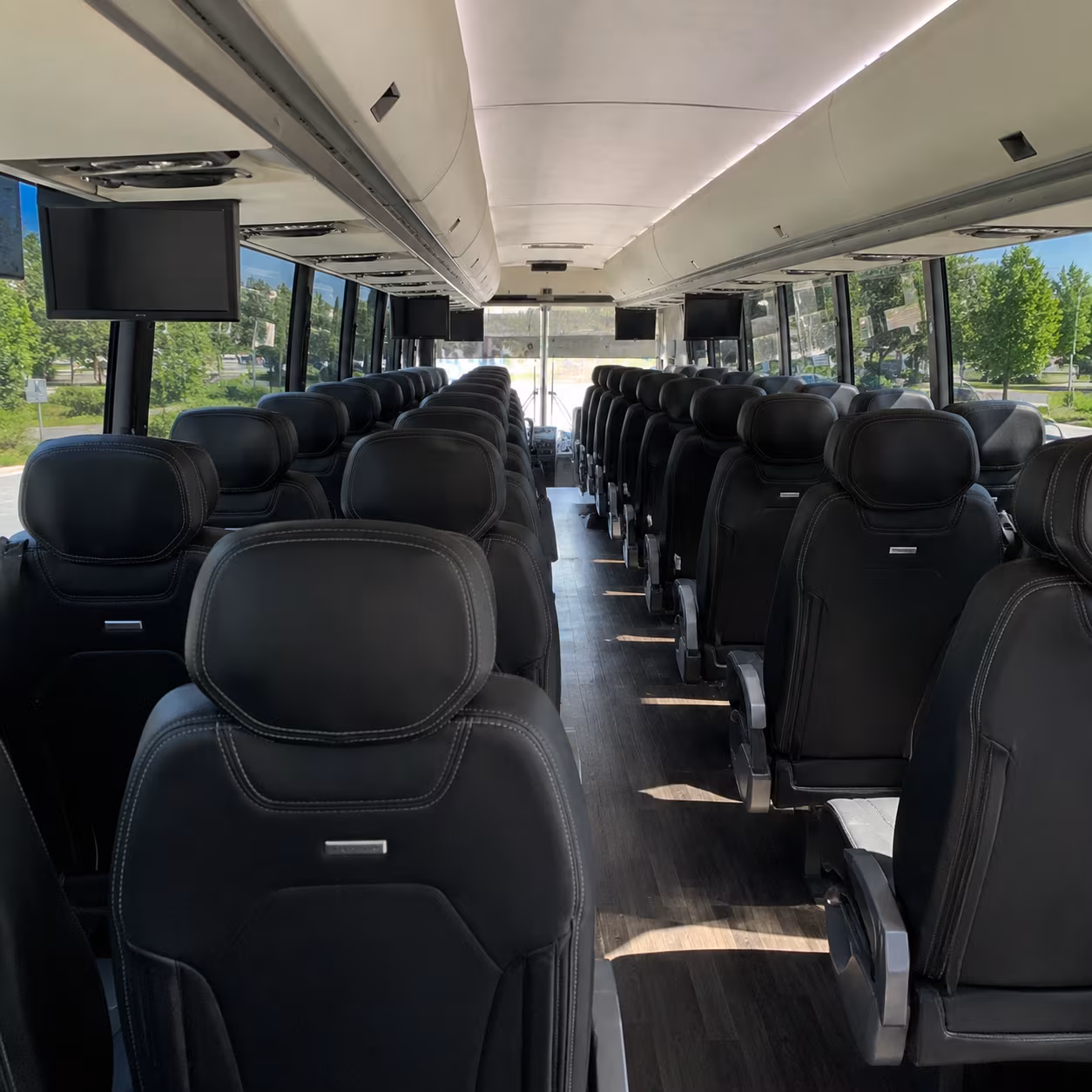 charter buses for fort myers corporate events and conferences