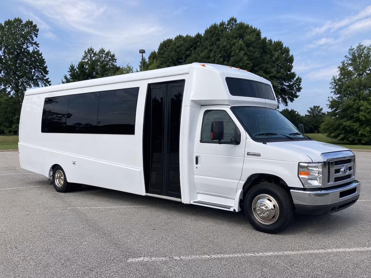 fort myers 18 passenger party bus