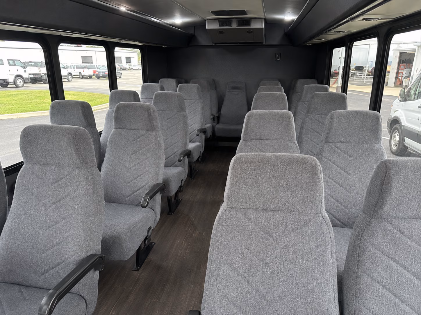 minibus rentals for smaller fort myers prom groups