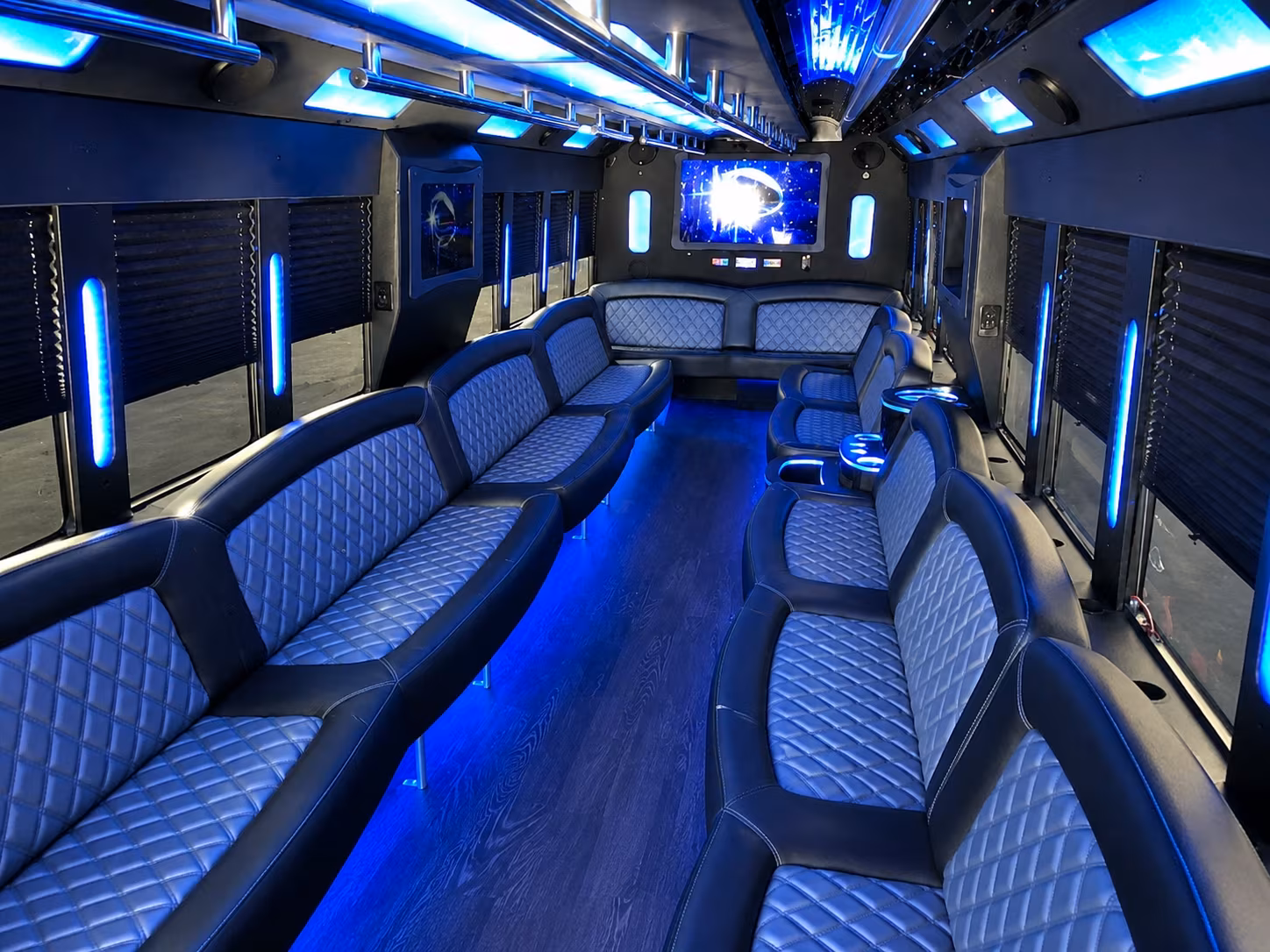 party buses for tailgates and pregame events around fort myers