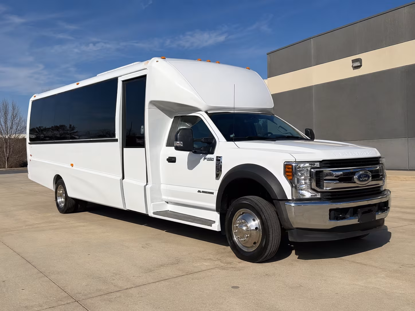 reserve transportation for your next convention or trade show 4