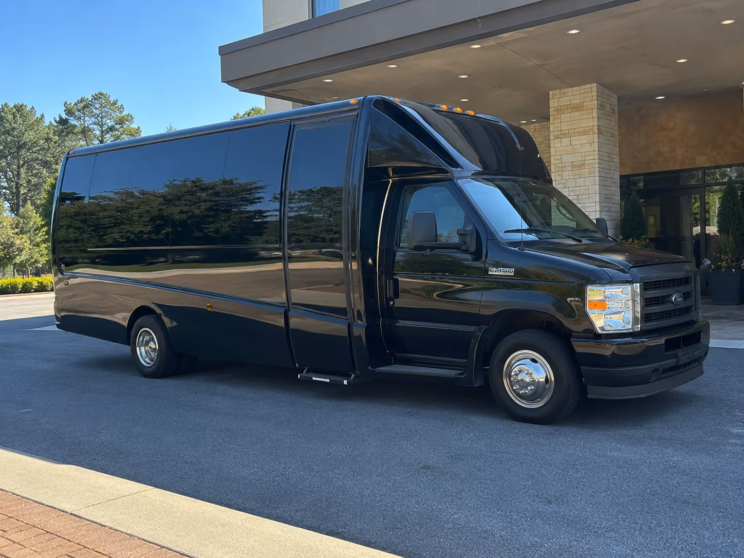 reserve transportation for your next wedding 5